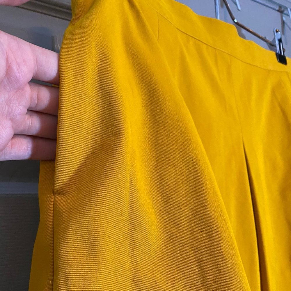 Gianni Bini skirt Corey skirt in Amber - Yellow - Picture 6 of 6